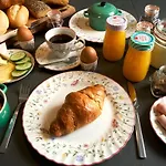 Bed & Breakfast Bij Der Veer Julianadorp