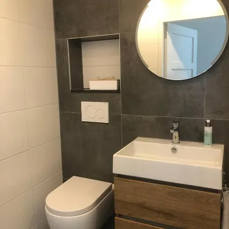 Bij Der Veer Bed & Breakfast 4*