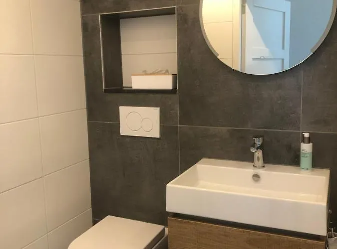 Bij Der Veer Bed and Breakfast 4*